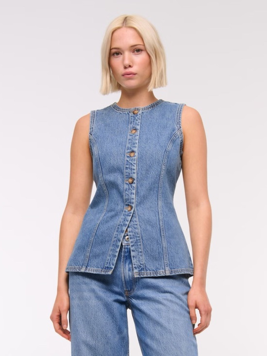 Abercrombie & Fitch Tops - Abercrombie & Fitch Light Blue Denim Sleeveless Button Front Top